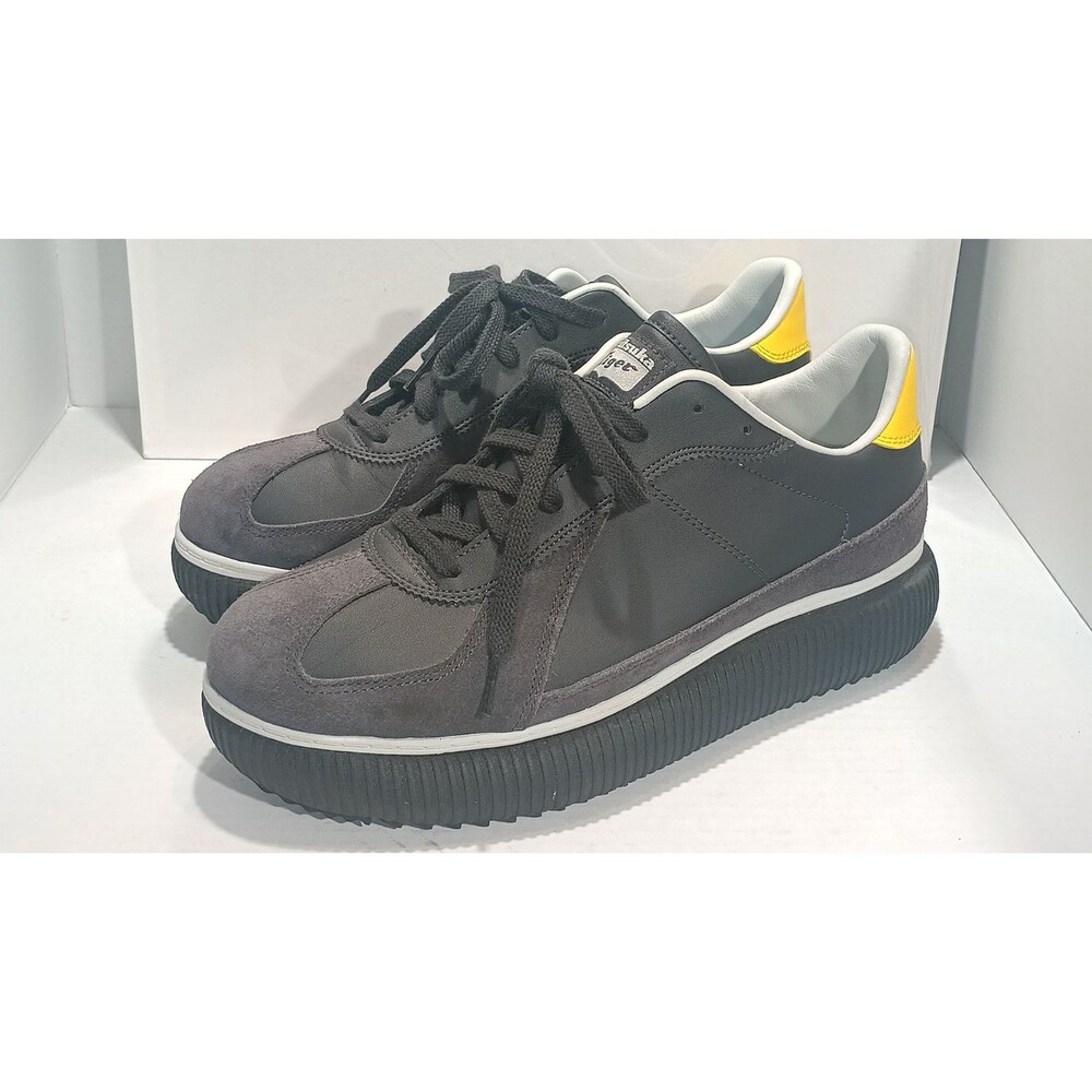 Onitsuka Tiger Delecity Size 10 minimal wear